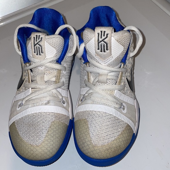 Nike - Picture 2 of 8